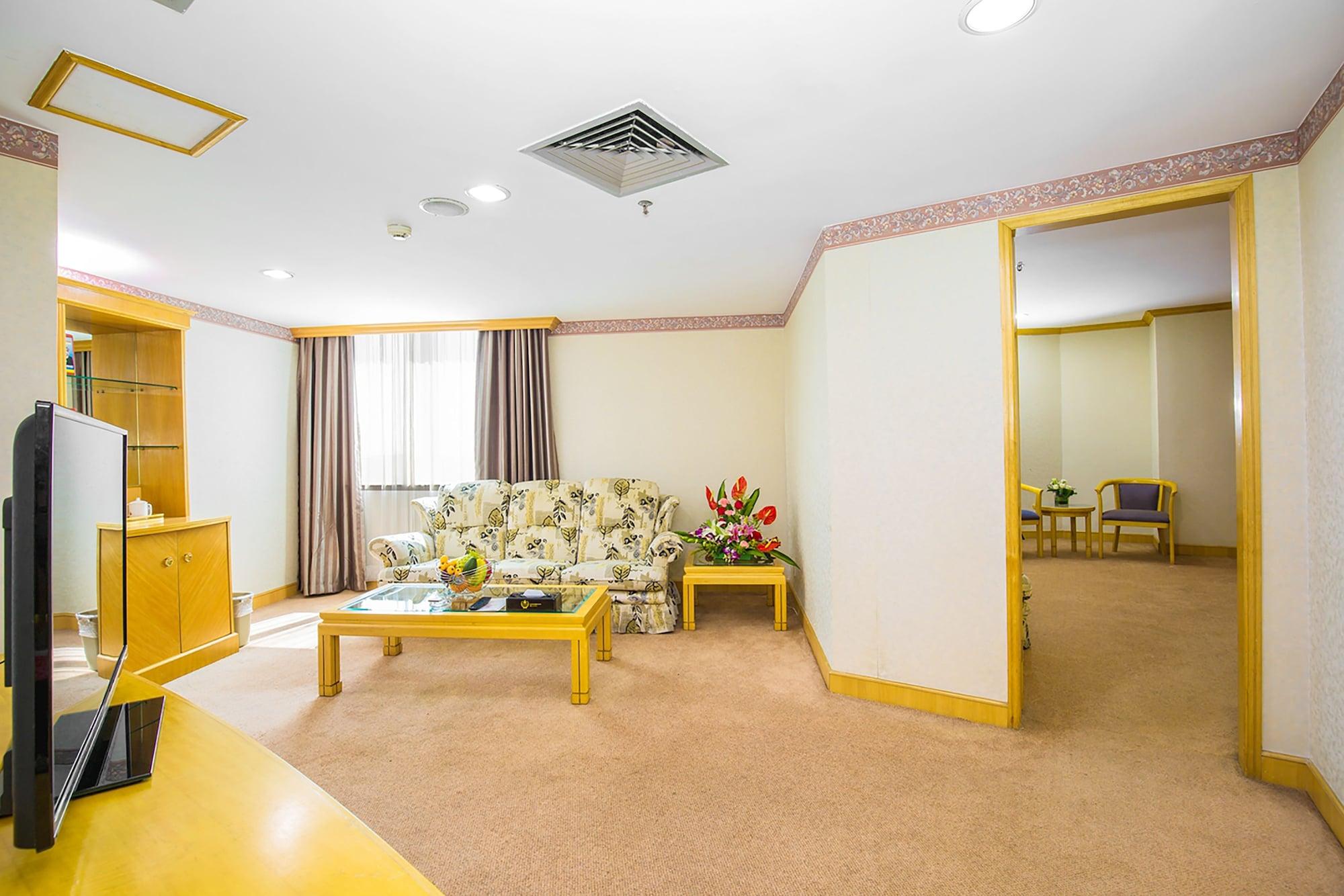 Guangzhou New Century Hotel Экстерьер фото