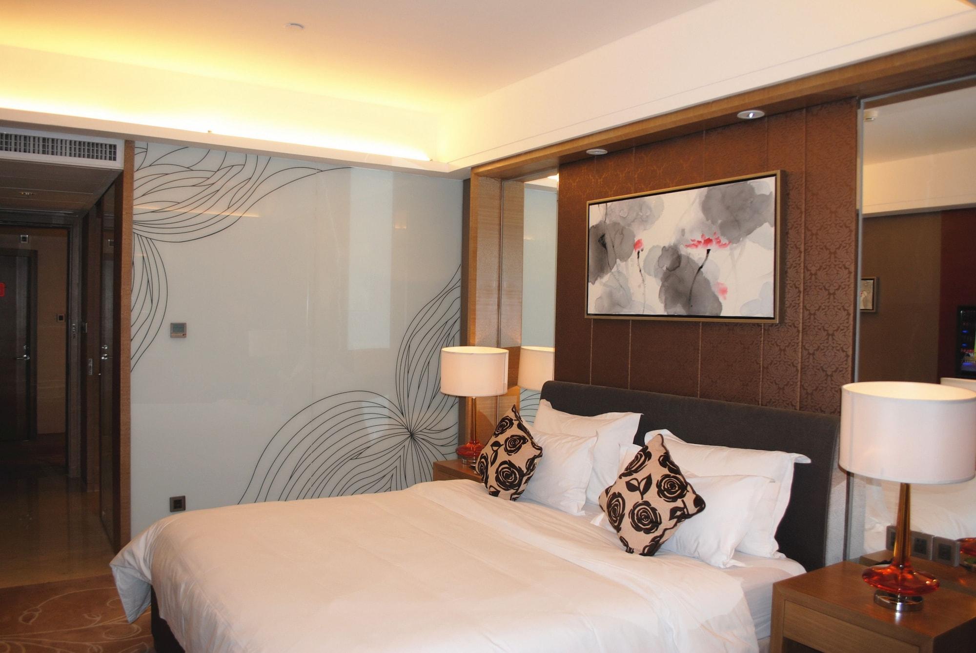 Guangzhou New Century Hotel Экстерьер фото