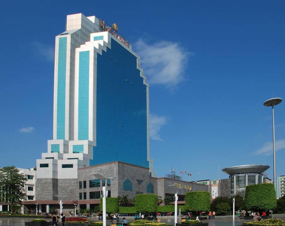 Guangzhou New Century Hotel Экстерьер фото