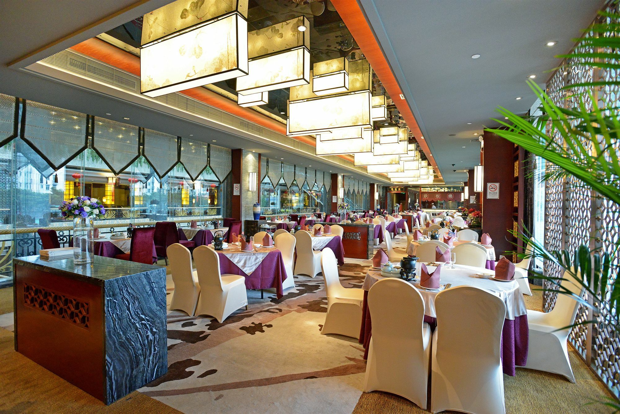 Guangzhou New Century Hotel Экстерьер фото