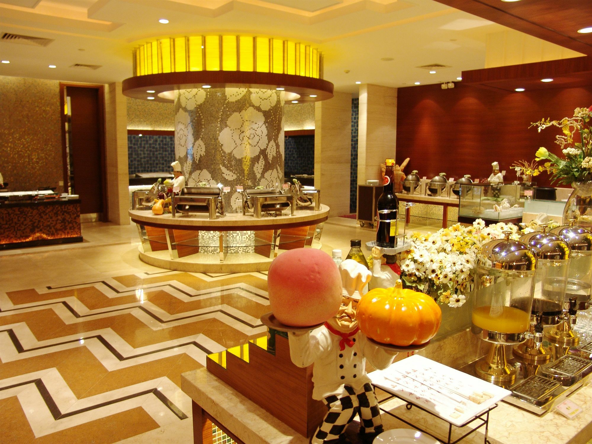 Guangzhou New Century Hotel Экстерьер фото