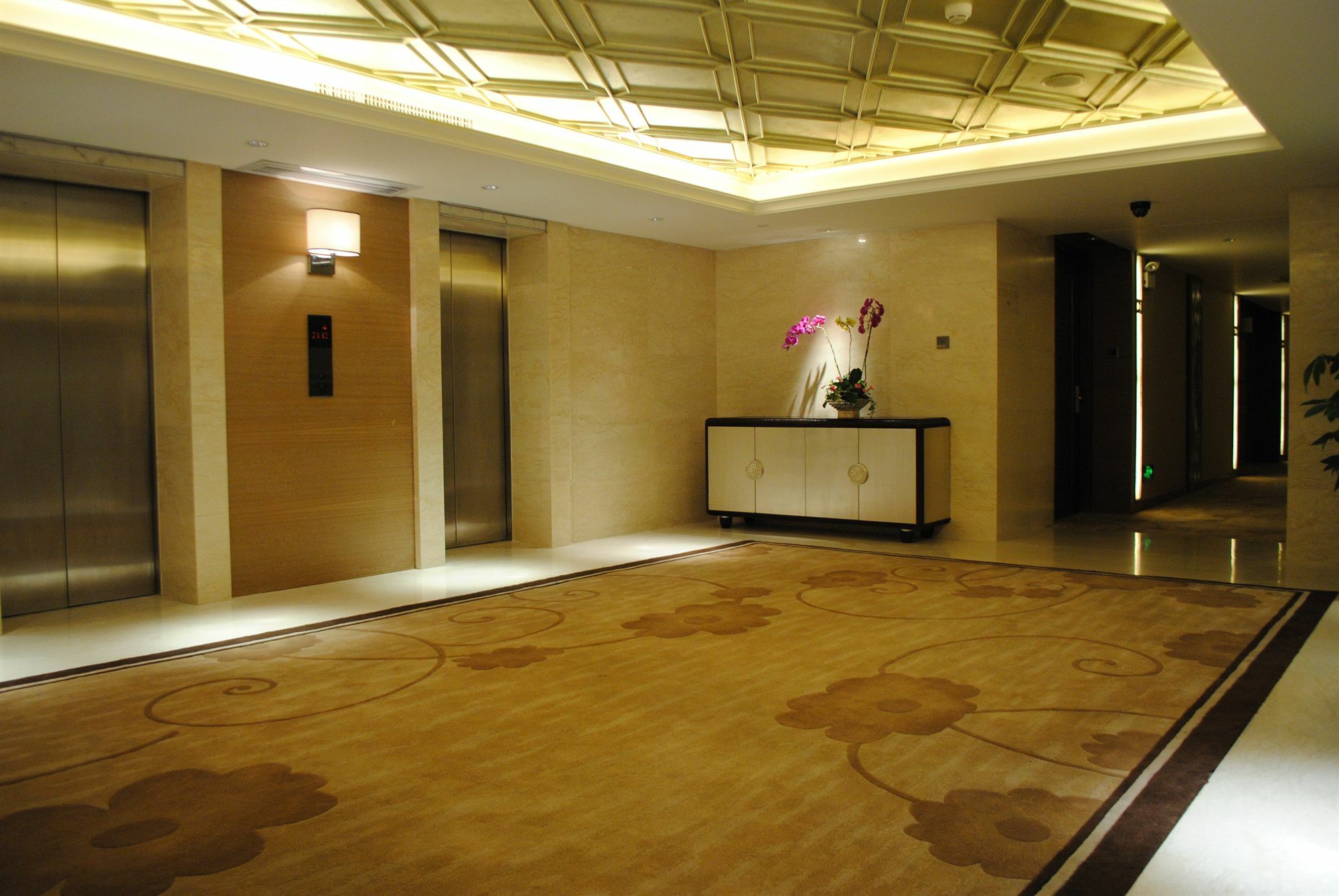 Guangzhou New Century Hotel Экстерьер фото