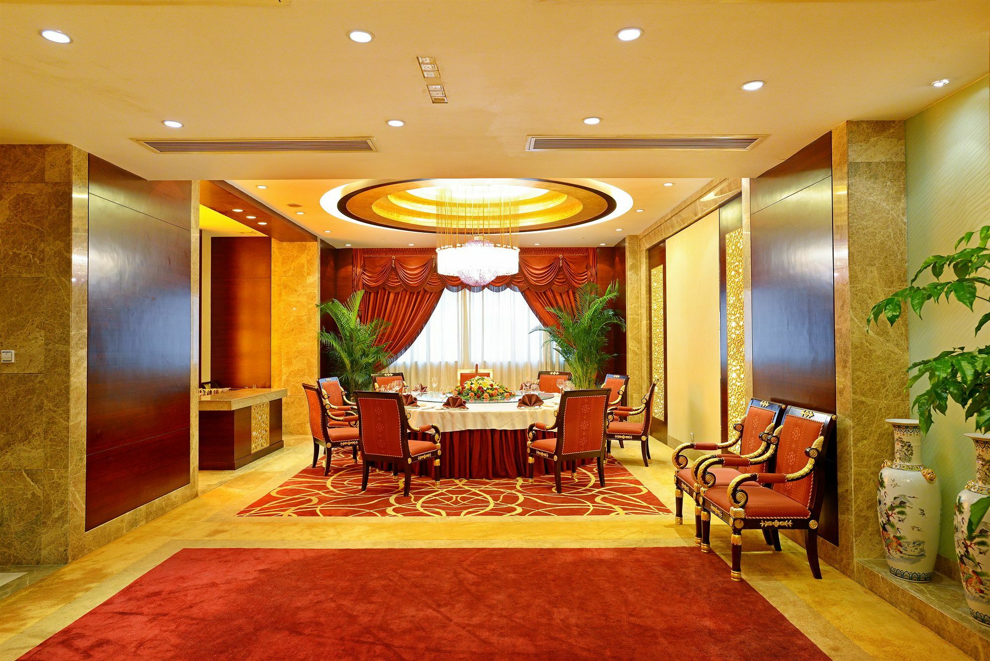 Guangzhou New Century Hotel Экстерьер фото