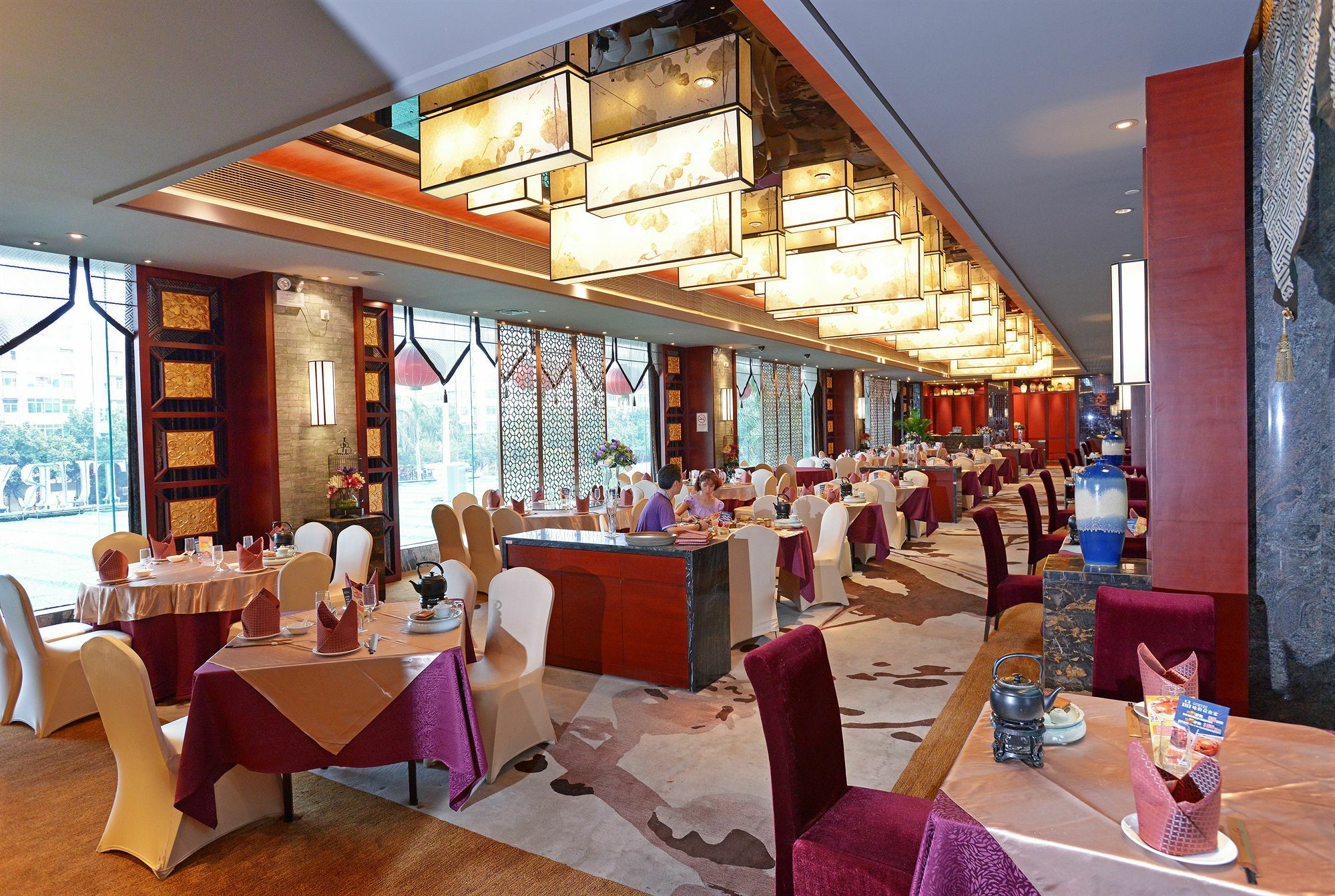 Guangzhou New Century Hotel Экстерьер фото